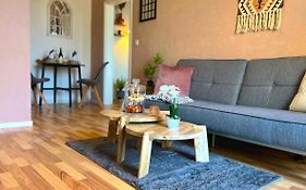 Elbling Apartment mit Terrasse - Netflix - Parkplatz - Weinbergblick